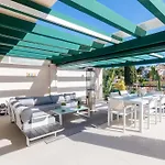 2Bed Apartment In Puerto Banus
