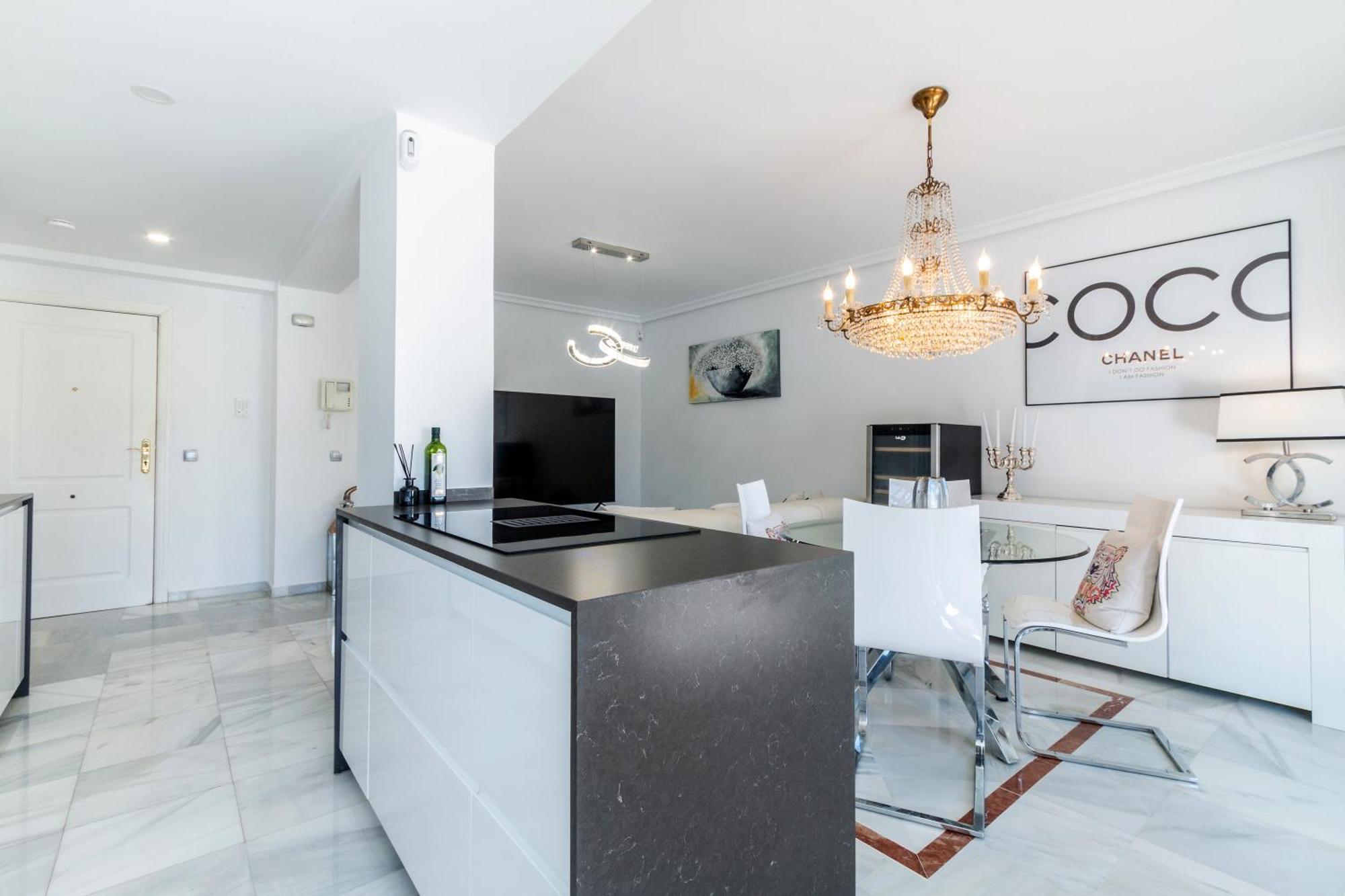 Apartment 2bed In Puerto Banus *