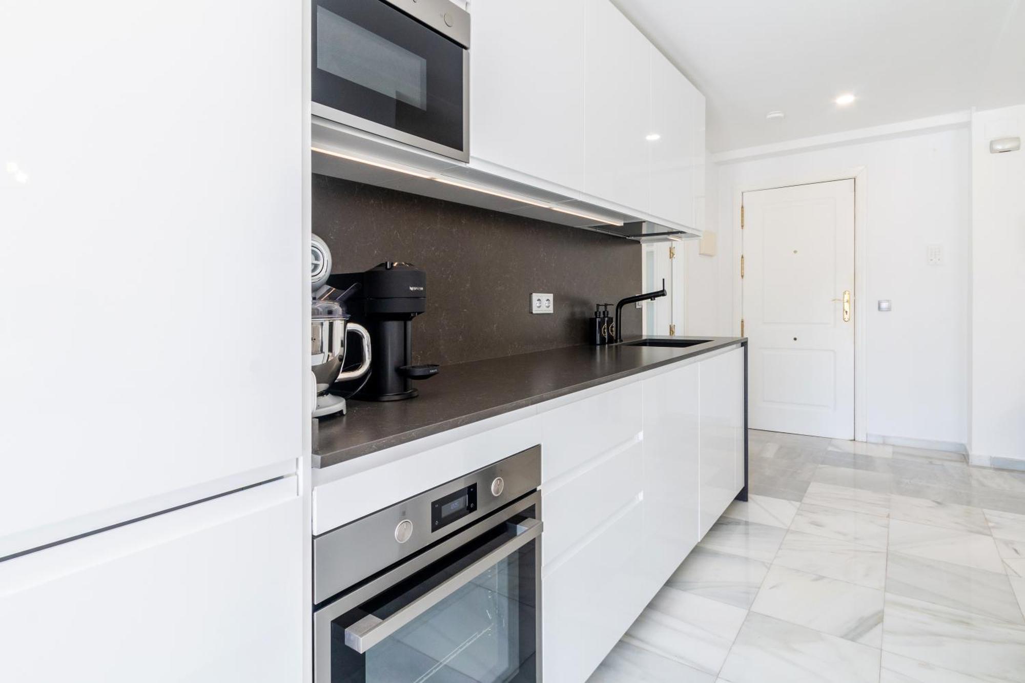 2bed In Puerto Banus Marbella