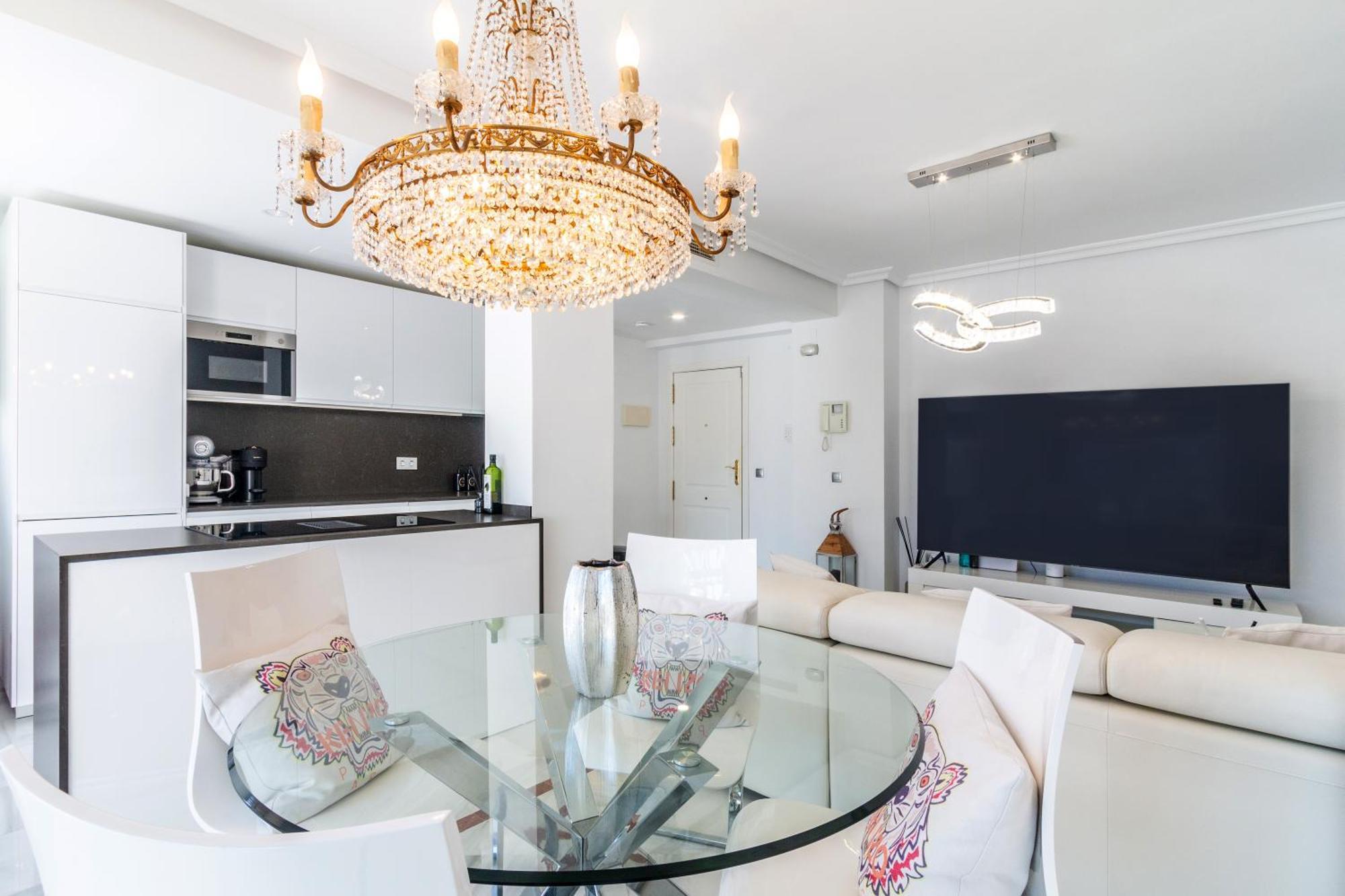 2bed In Puerto Banus Apartment