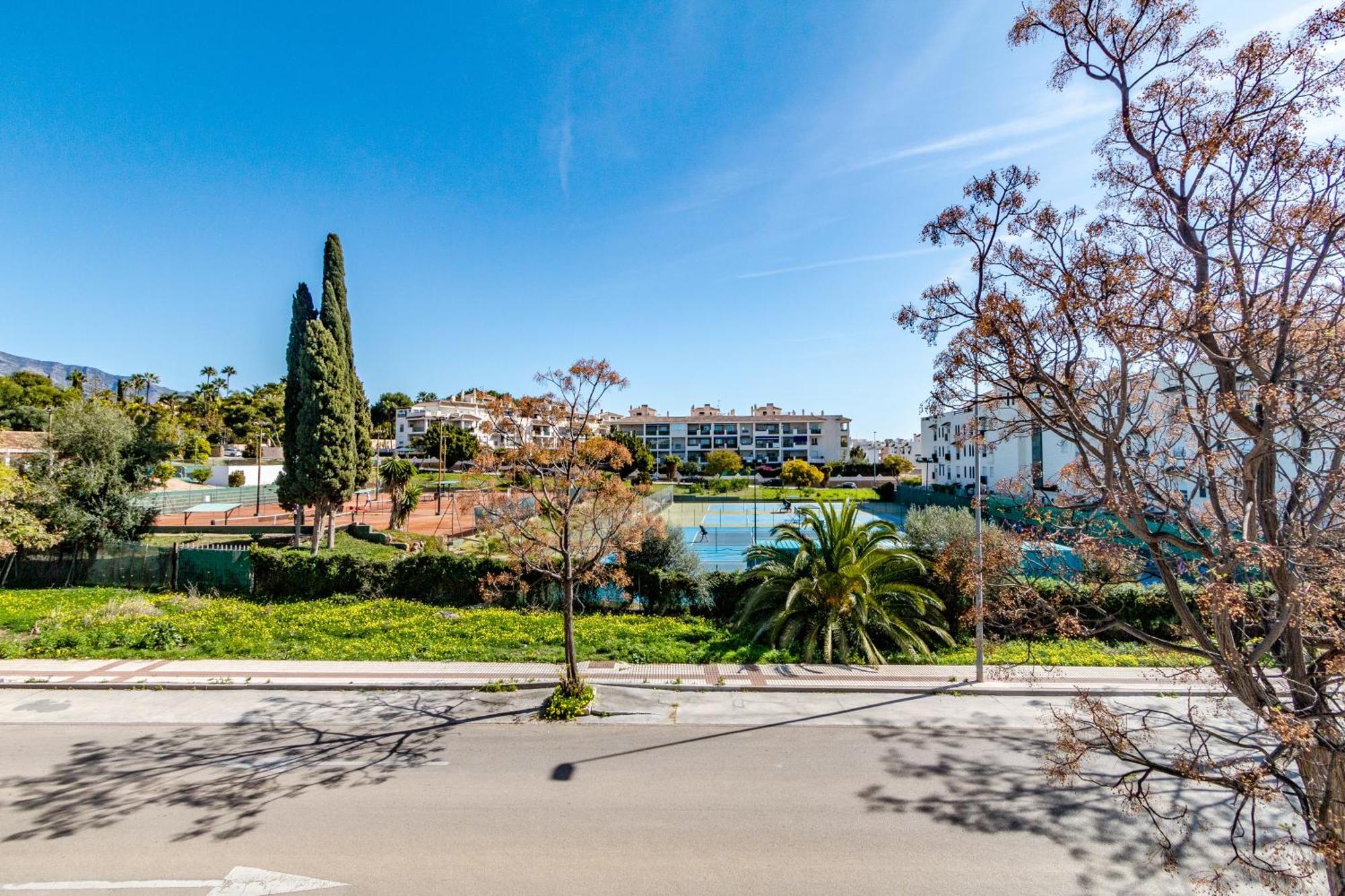 Apartment 2bed In Puerto Banus Marbella